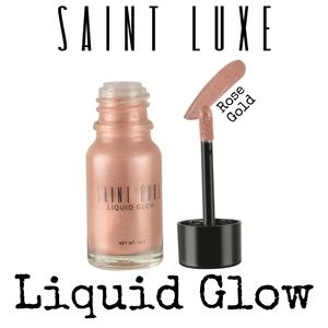 ❣️Saint Luxe Liquid Glow Highlighter in Rose Gold for Face & Body